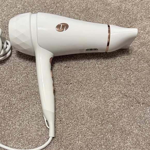 T3 Hair Dryer Luxe 2i Featherweight - Picture 4 of 7